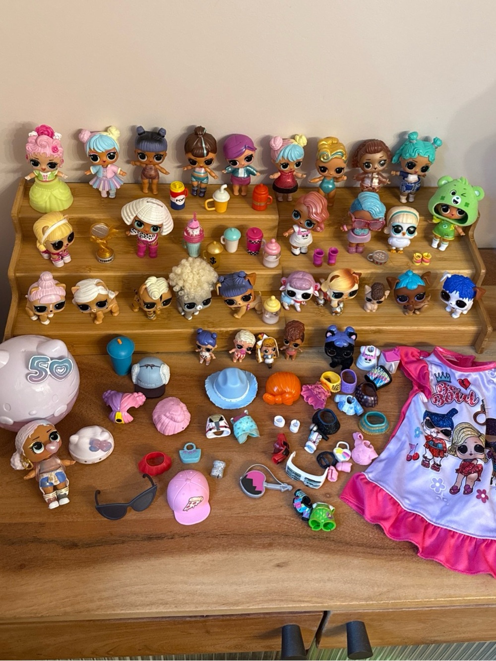 LOL Surprise HUGE Lot 30 Dolls Pets Babies Accessories Wigs Clothes Shoes Bundle